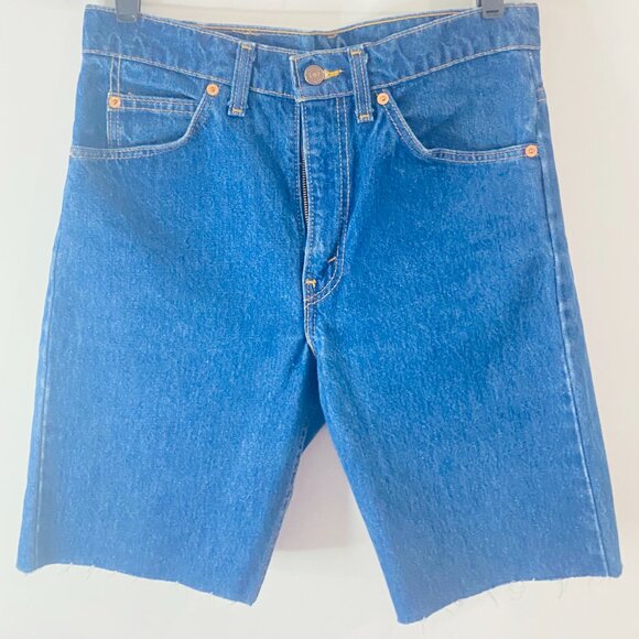 Vintage Levi’s 505 Cutoff Shorts — Americana Reimagined (W31 x L34) - Picture 9 of 13